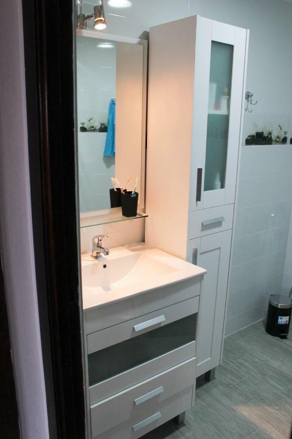 Apartment In Little Venice Порт Саплая Екстериор снимка
