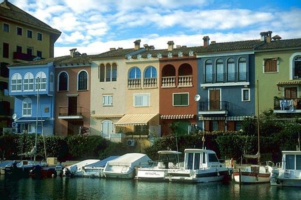Apartment In Little Venice Порт Саплая Екстериор снимка